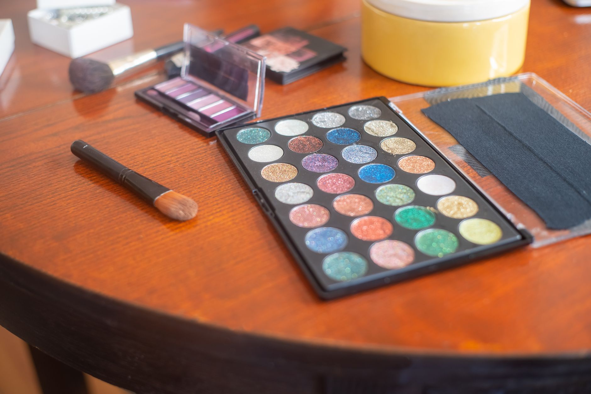 UNICOS Cosmetics related scene photograph