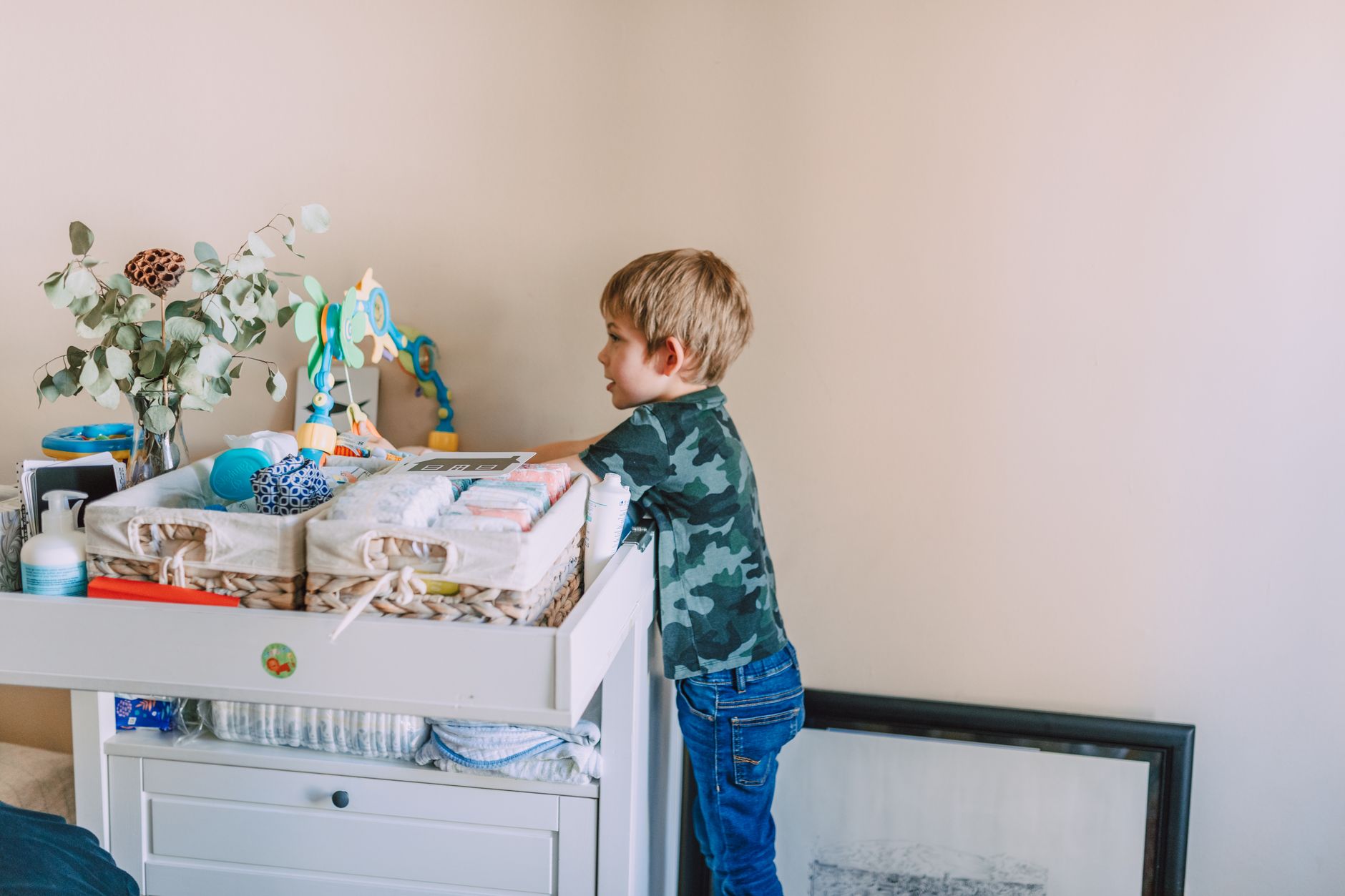 La casa del bebe shop related scene photograph