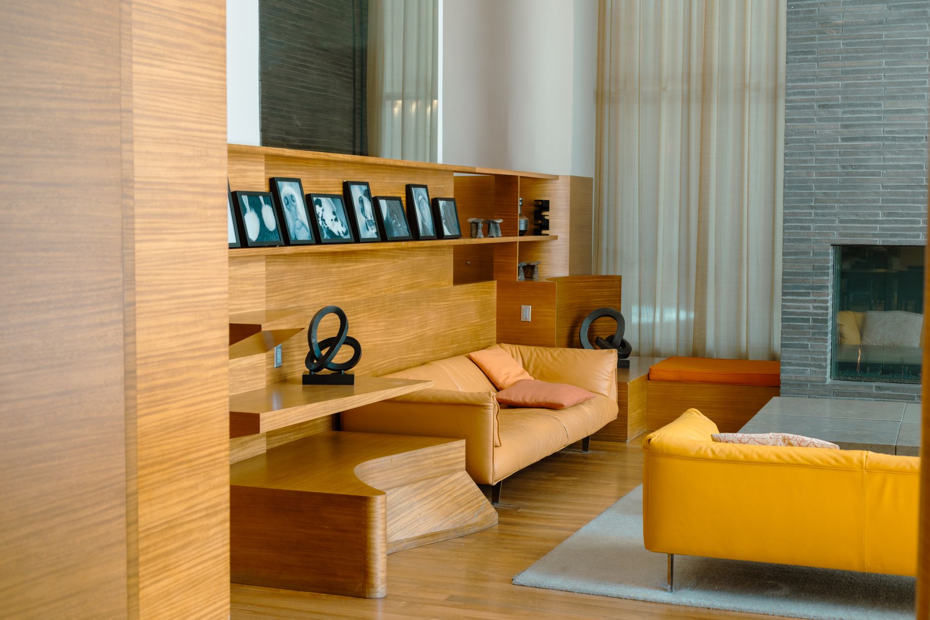 Goodliving Essentials related scene photograph