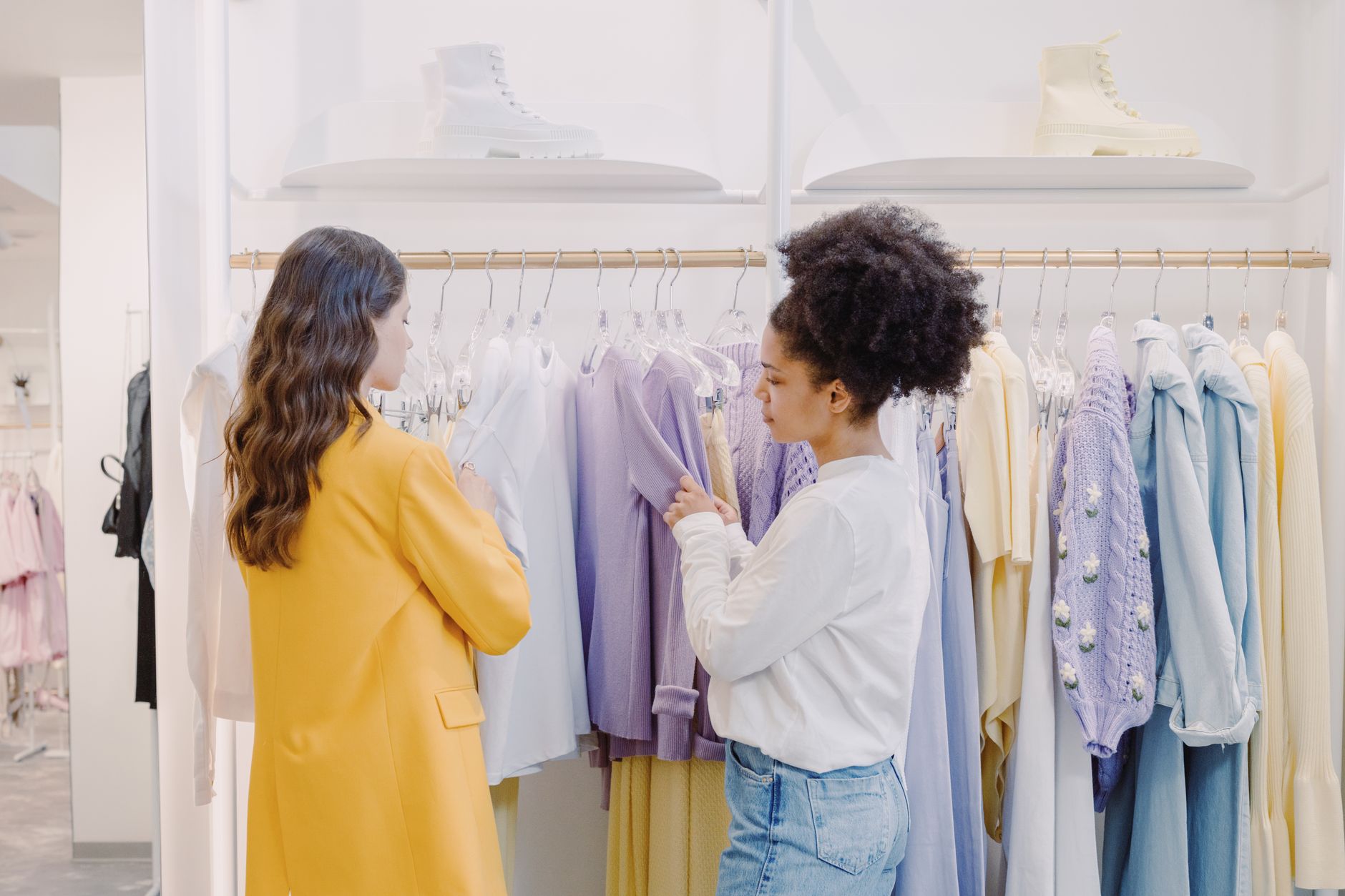 Syrqbrand.com related scene photograph